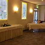 鲍比行政酒店 圣雷默