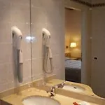 酒店 鲍比行政酒店 圣雷默