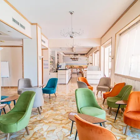 Hotel Bobby Executive 3*