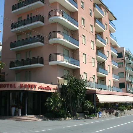 鲍比行政酒店 3*