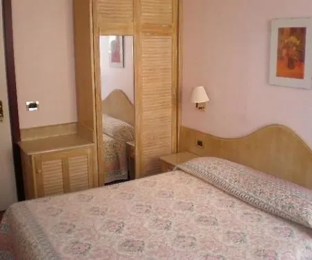 바비 이그제큐티브 호텔 3*