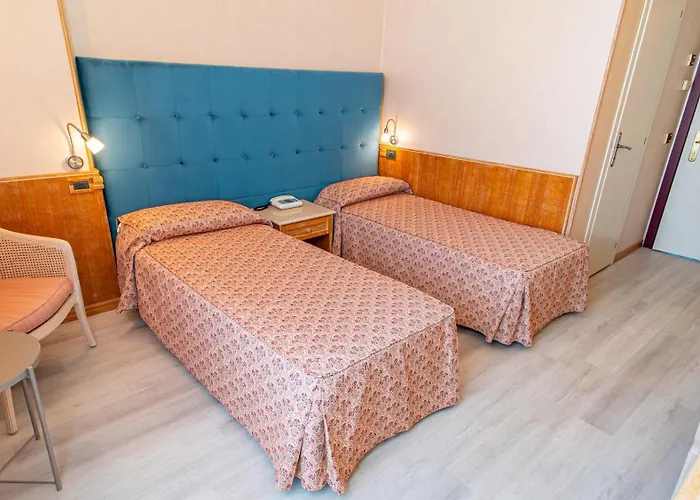 Ξενοδοχείο Bobby Executive