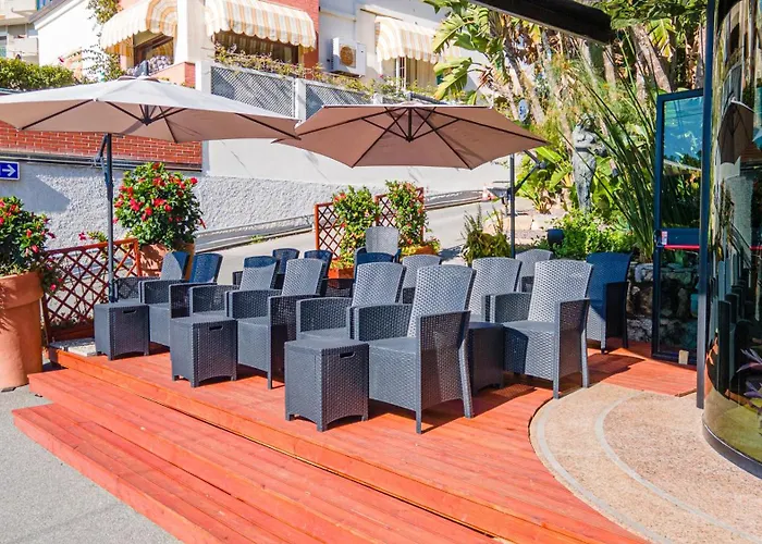 Bobby Executive Hotel