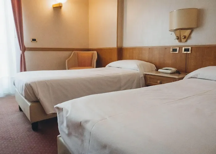 Bobby Executive San Remo